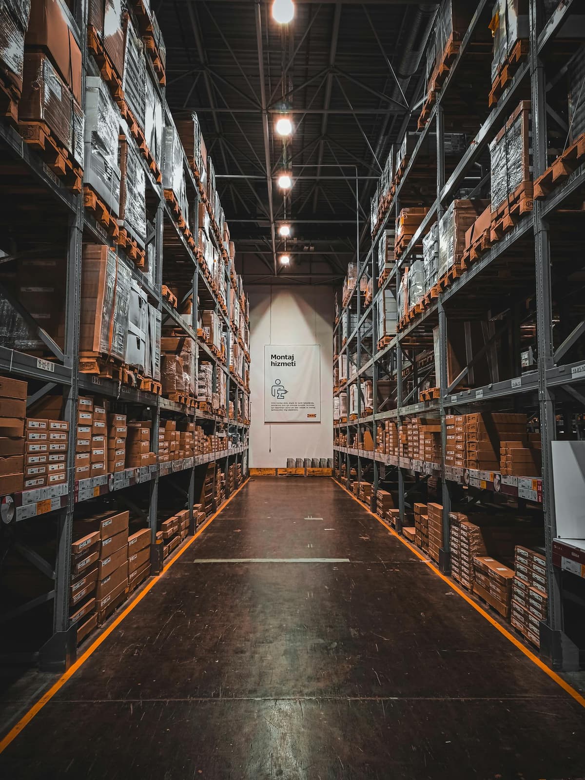 Neotera warehouse operations